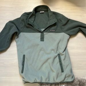 columbia pull over